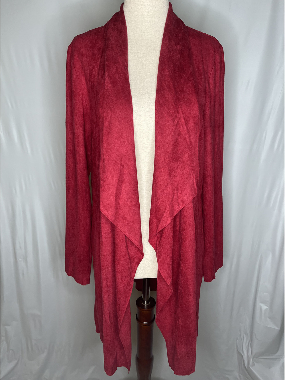 NWT Solitaire Women's Burgundy/Suede Cardigan Size Medium